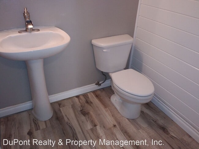 Building Photo - 3 br, 2.5 bath House - 1222 Evans Ct
