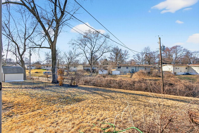 Building Photo - 1540 Aspen Dr