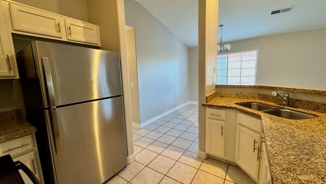 Building Photo - Beautifully Updated 3 Bedroom, 2 Bathroom Single-Level Home in Chandler (85225)!