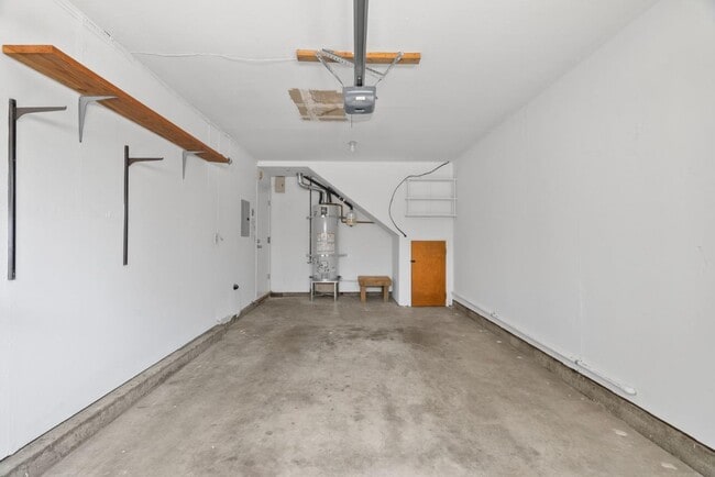 Building Photo - 612 Sierra Vista Ave