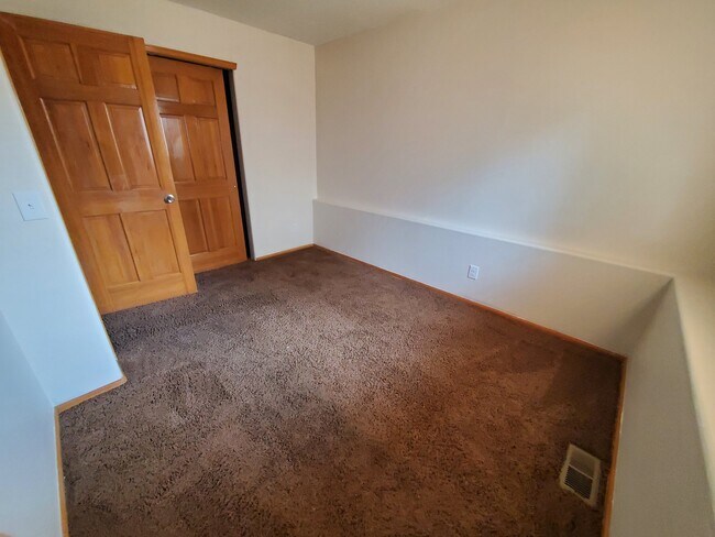 Building Photo - 3775 S Rome Way