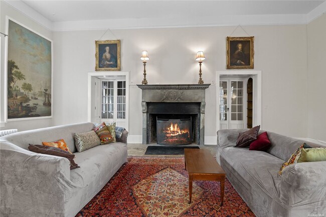 Building Photo - 16 Delafield Woods