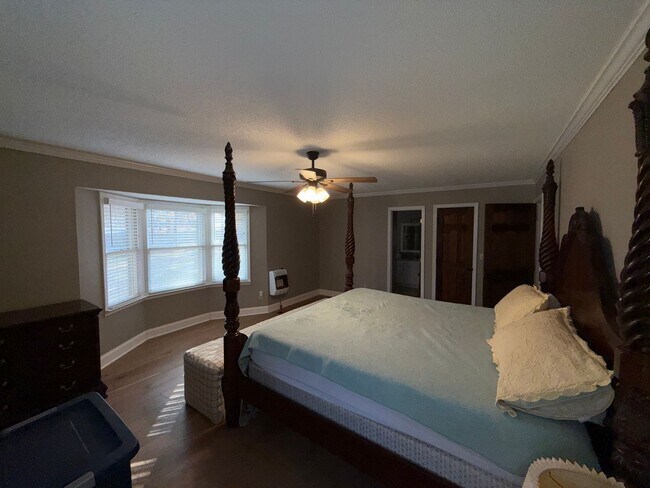 Building Photo - HOME FOR RENT IN ARAB, ALABAMA!