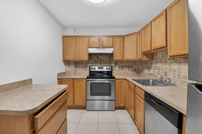 Building Photo - 5260 NW 2nd Ave