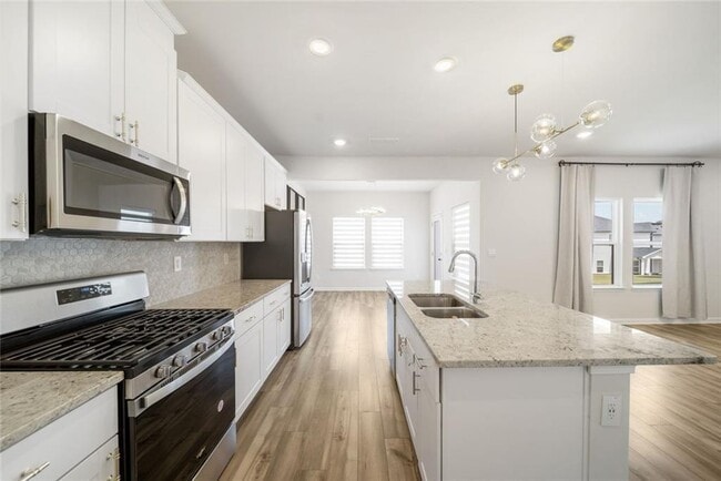 Building Photo - 1510 Lyon Wy Dr