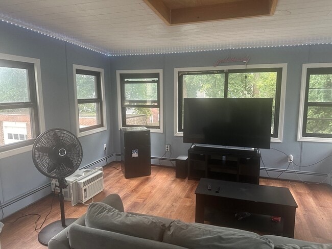 Building Photo - 126 Neponset Ave