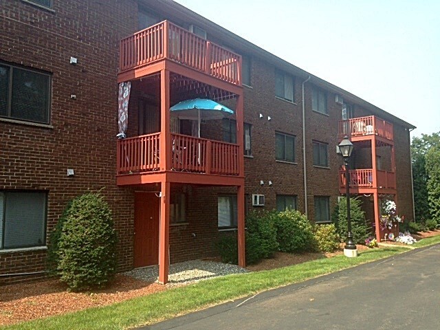 Building Photo - 29 Capron Rd