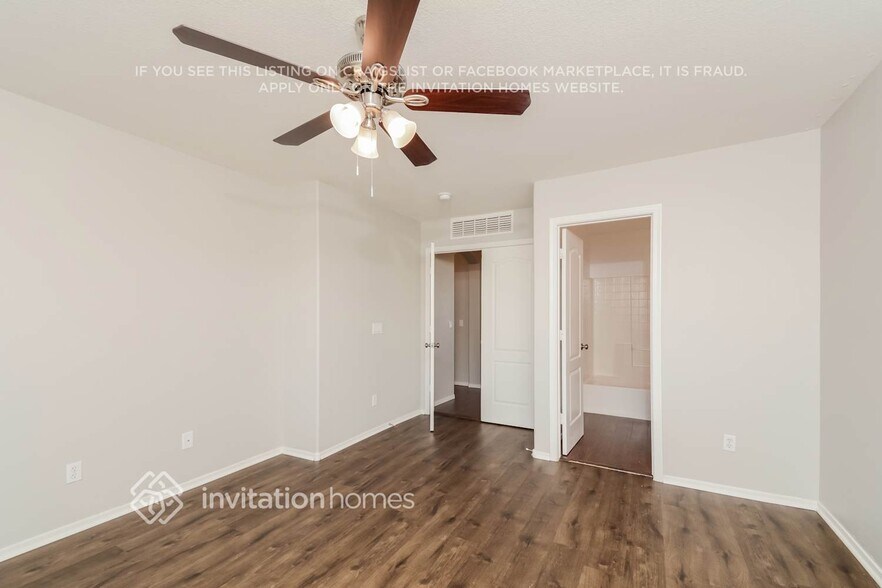 Building Photo - 15340 W Hearn Rd