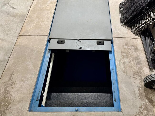 Building Photo - 8501 NW 109th Terrace