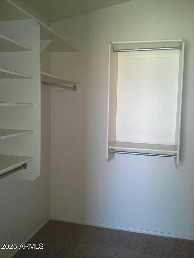 Building Photo - 16735 W Taylor St