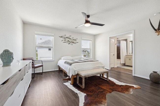 Building Photo - 2204 Land Grant Wy