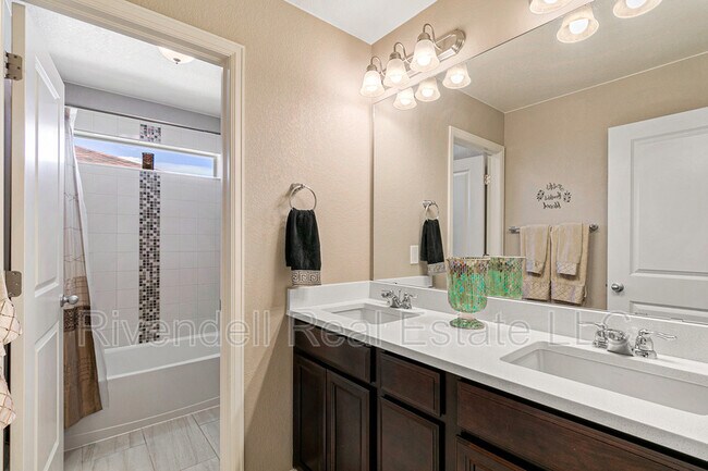 Building Photo - 4398 McMurdo Ct