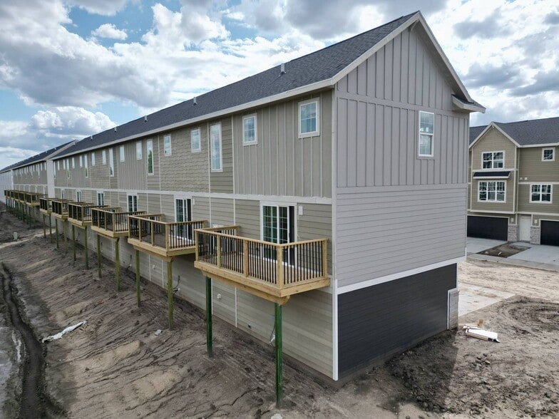 Interior Photo - Walnut Crest Townhomes