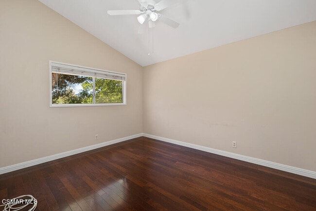 Building Photo - 225 Canyon Rd