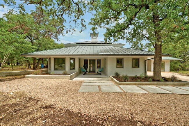 Primary Photo - 107 Concord Cir