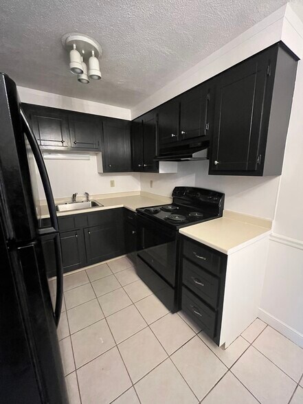 Building Photo - 48 N Emerson St