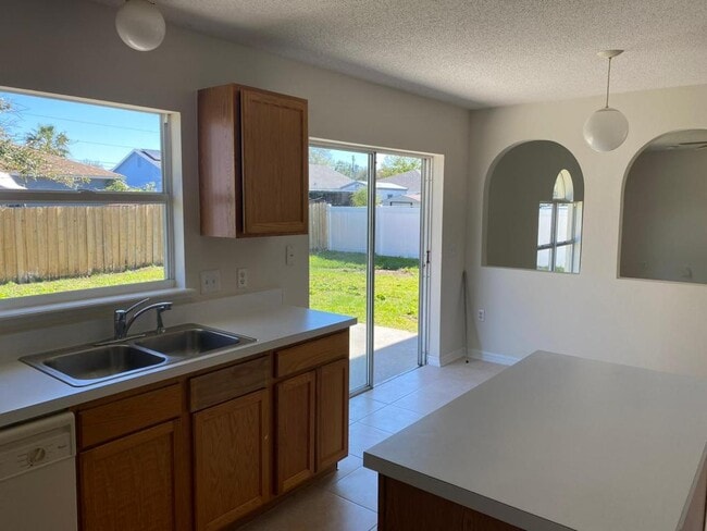 Building Photo - 217 Chadworth Dr
