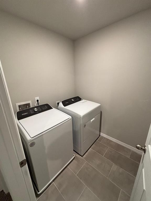 Building Photo - 431 Legacy Lp