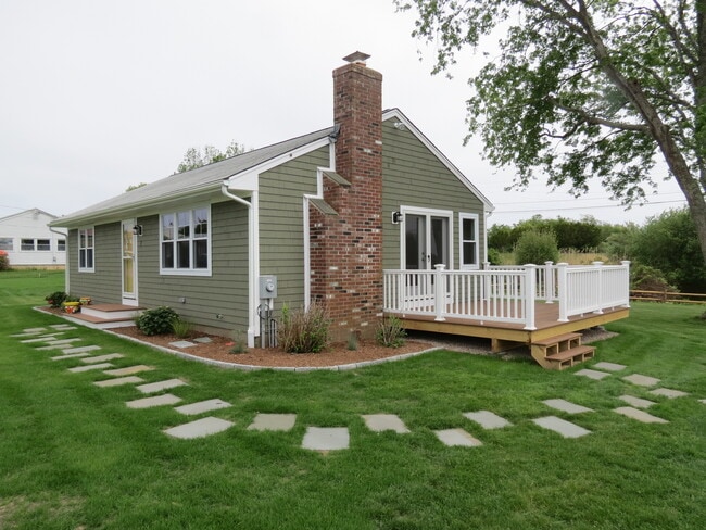 Building Photo - 7 Herbert Dr