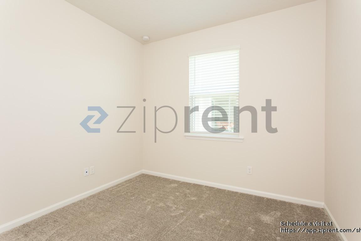 Building Photo - 152 Cedar Elm Wy