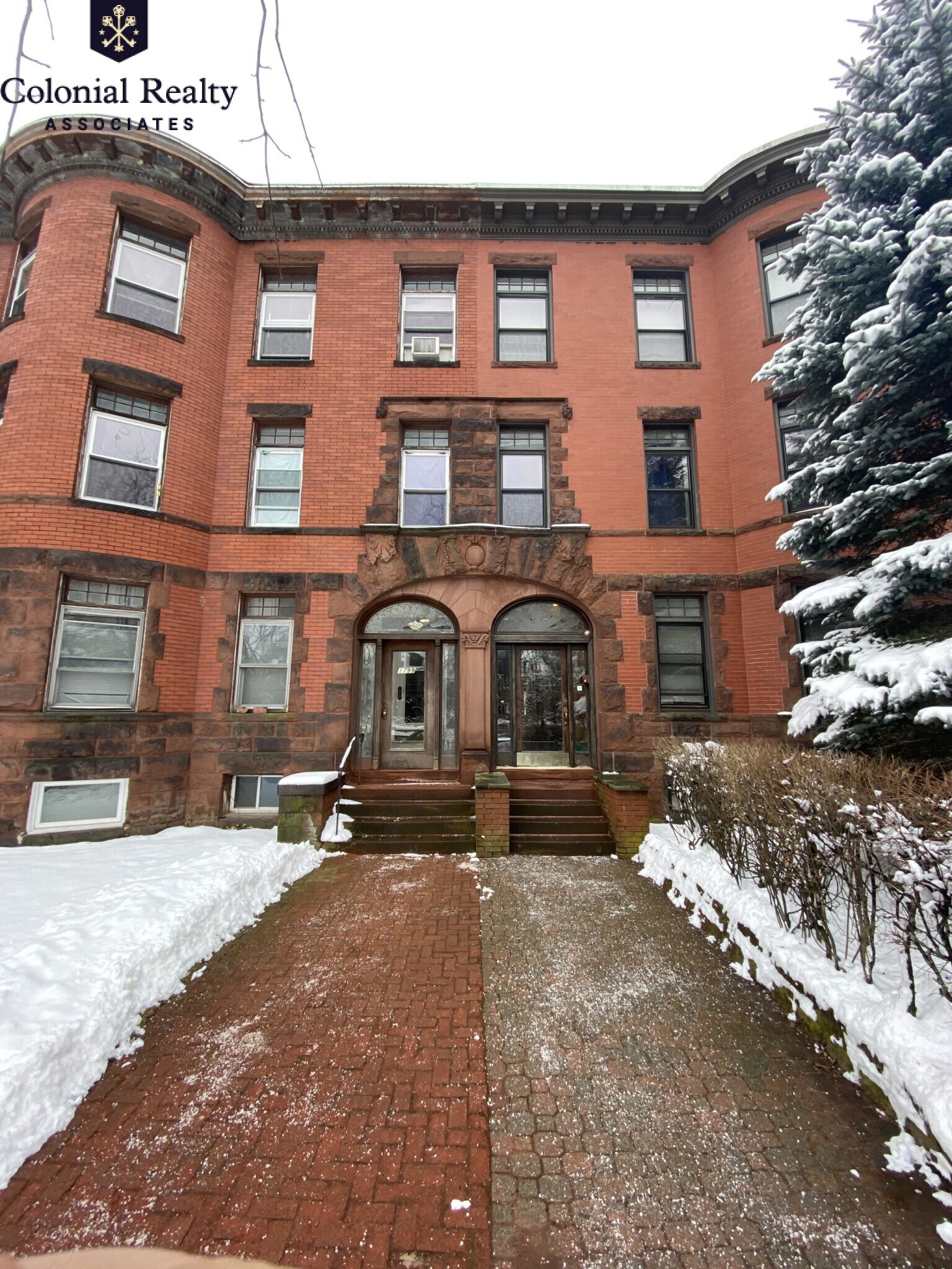 Building Photo - 1801 Beacon St