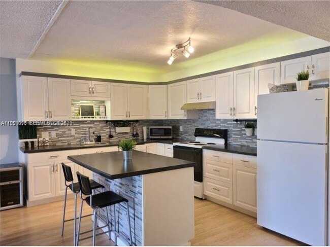 Building Photo - 2061 NW 47th Terrace