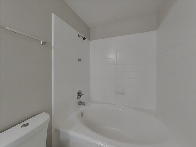 Building Photo - 2642 Skyview Shadows Ct