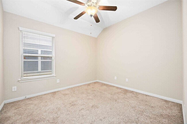 Building Photo - 19502 Flatrock Park Ln