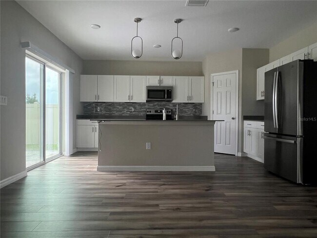 Building Photo - 34146 Scarlet Sage Ct