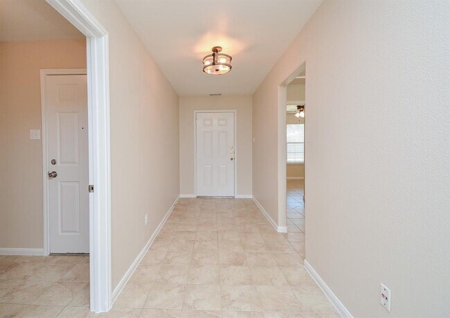 Building Photo - 29031 Rio Grande River Dr
