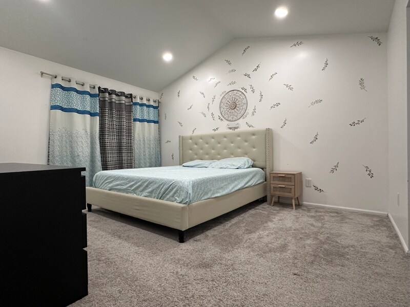 Building Photo - 403 Harvest Ln