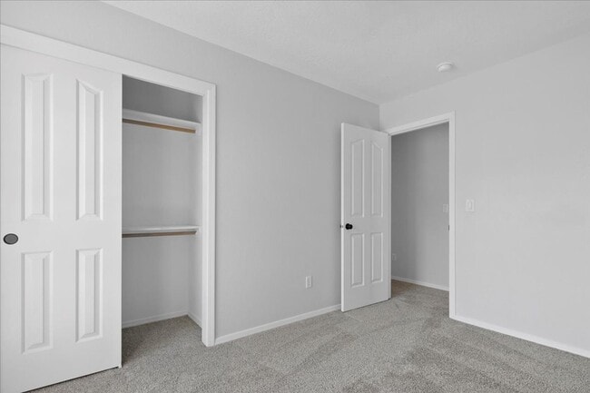 Building Photo - Newly Remodeled 3Bed/3Bath Home In Cut-De-...