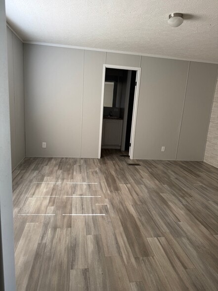 Building Photo - 16315 US-54