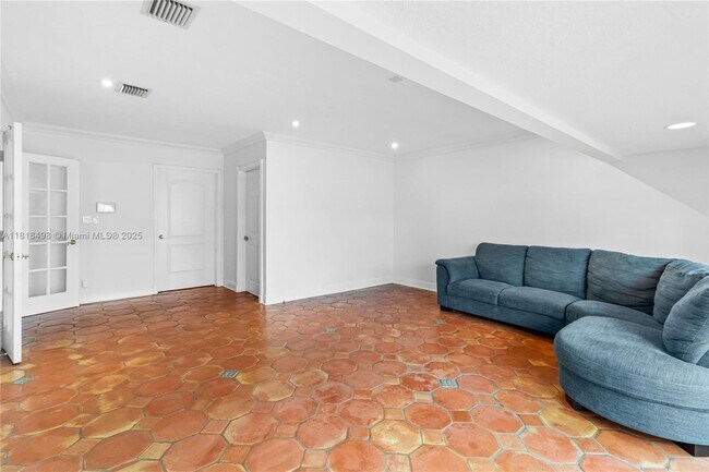 Building Photo - 9780 SW 118th St