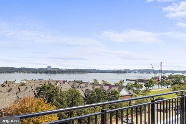 Building Photo - 801 N Fairfax St