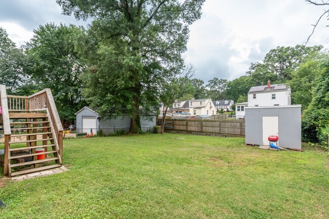 Building Photo - 4203 73rd Ave