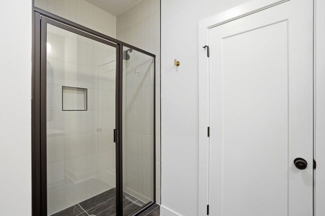 Building Photo - Bright, Open & Exceptionally Large—Your Ideal 2-Story Townhome