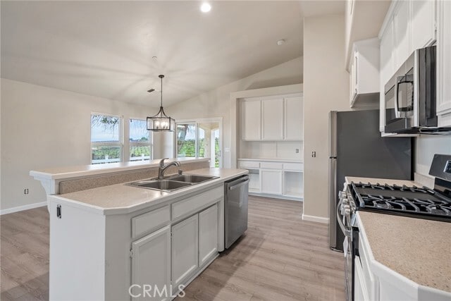 Building Photo - 8460 Magdalina Dr
