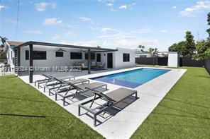 Building Photo - 4165 W 5th Ln
