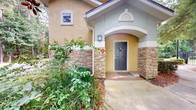 Primary Photo - Beautiful 2 bedroom 1 bathrrom condo in Vi...