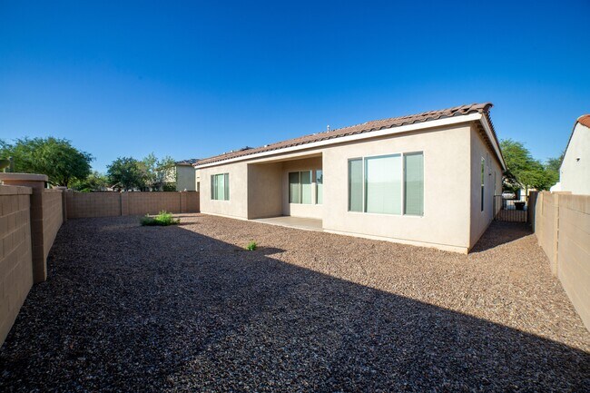 Building Photo - 14976 S Camino Rio Puerco