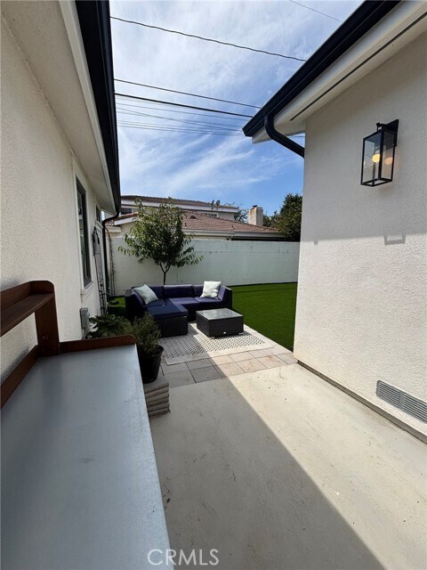 Building Photo - 4722 Laurette St