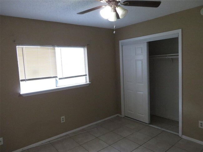 Building Photo - 4418 Bunting Meadow Dr