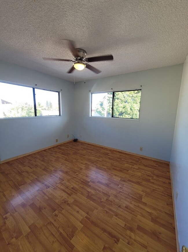 Building Photo - 86 Waipahe St