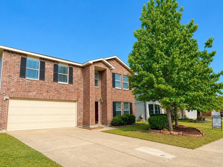 Building Photo - 3608 Willow Creek Trl