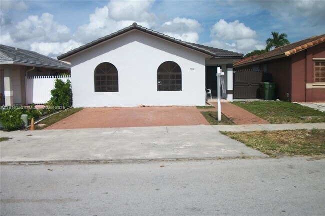 Primary Photo - 7230 W 34th Ct