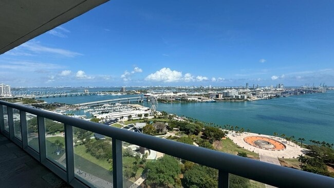 Building Photo - 50 Biscayne Blvd