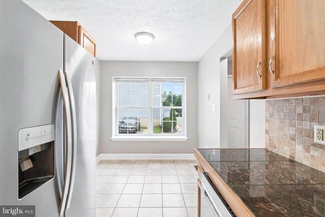 Building Photo - 111 Gateway Dr