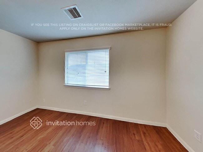 Building Photo - 8578 Chaletford Dr