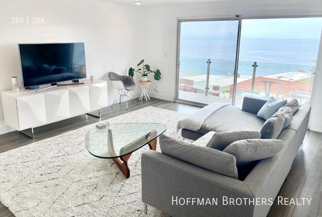 Building Photo - 18203 Coastline Dr